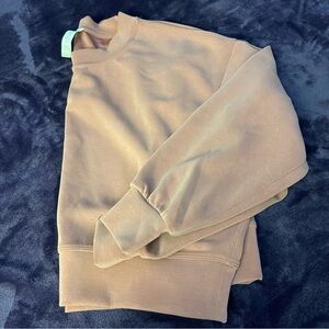 Lululemon crop long sleeve salmon colored